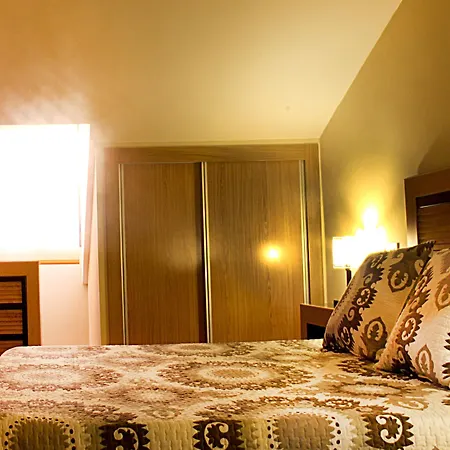 Turisticos Apartment Cullar Vega